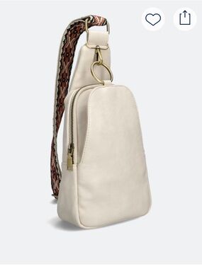 Moda Luxe NWT Cream Crossbody Sling Bag with Patterned Strap.